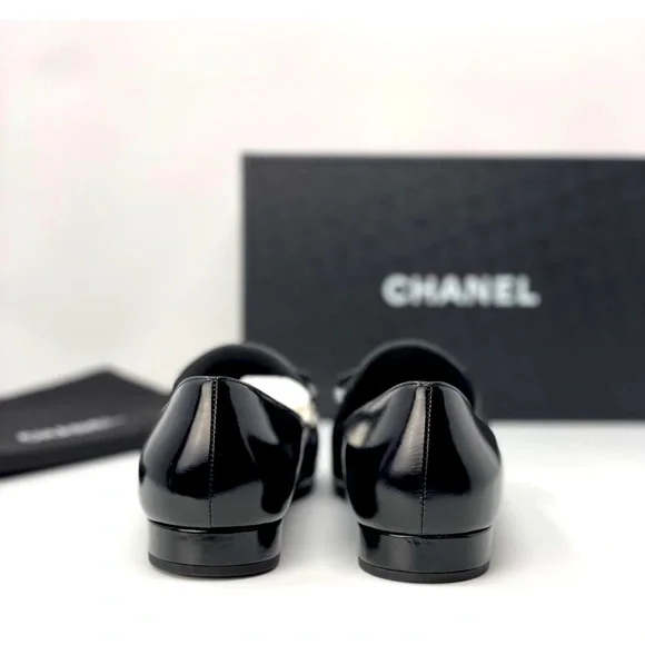 CHANEL black patent leather bow loafers flats EURO 37.5/USA 7.5 - Picture 5 of 16